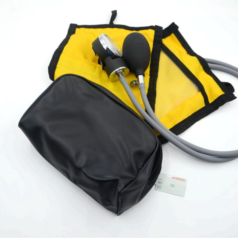 Hospital Accessories TPU Reusable Manual Pressure Infusion Bag with Aneroid Gauge Pressure Infusor Bag